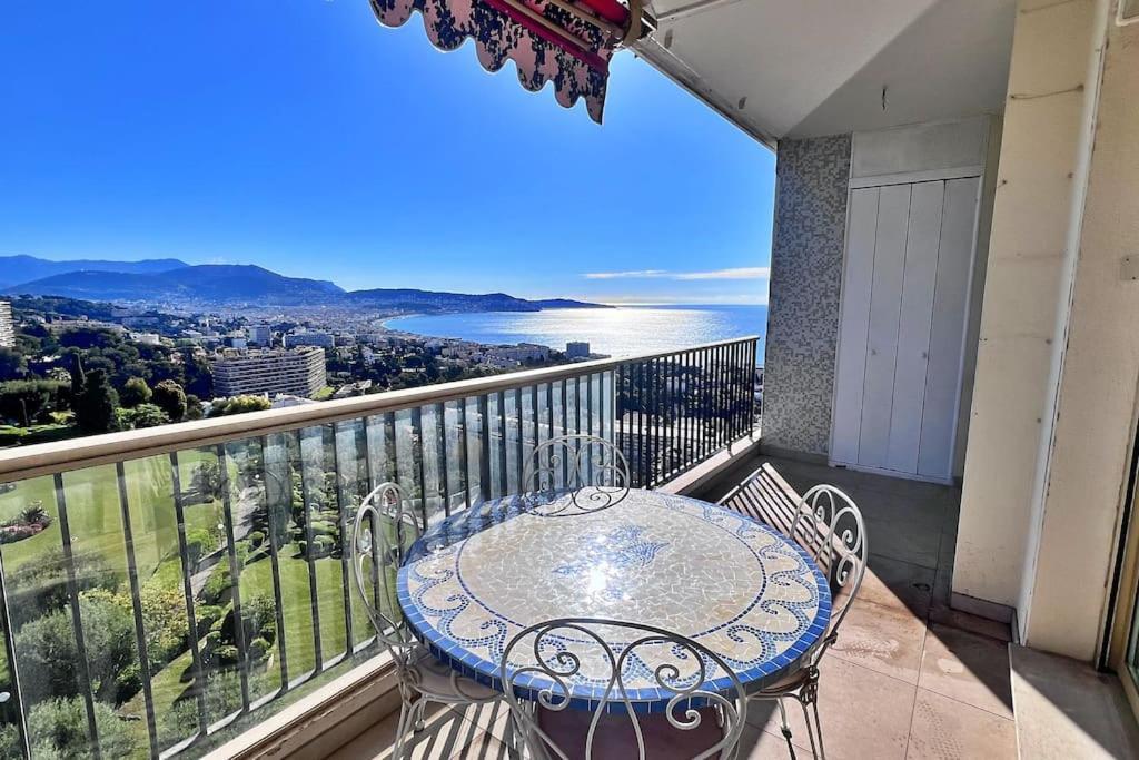 Appartement La Baia Dei Ange à Nice Extérieur photo